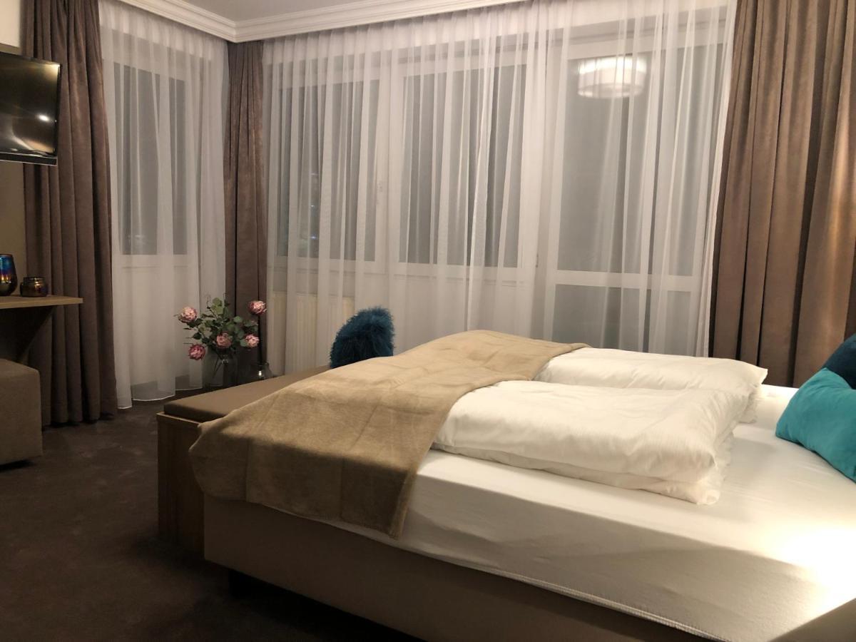 Appartementhotel Cura Bad Fuessing Exterior foto