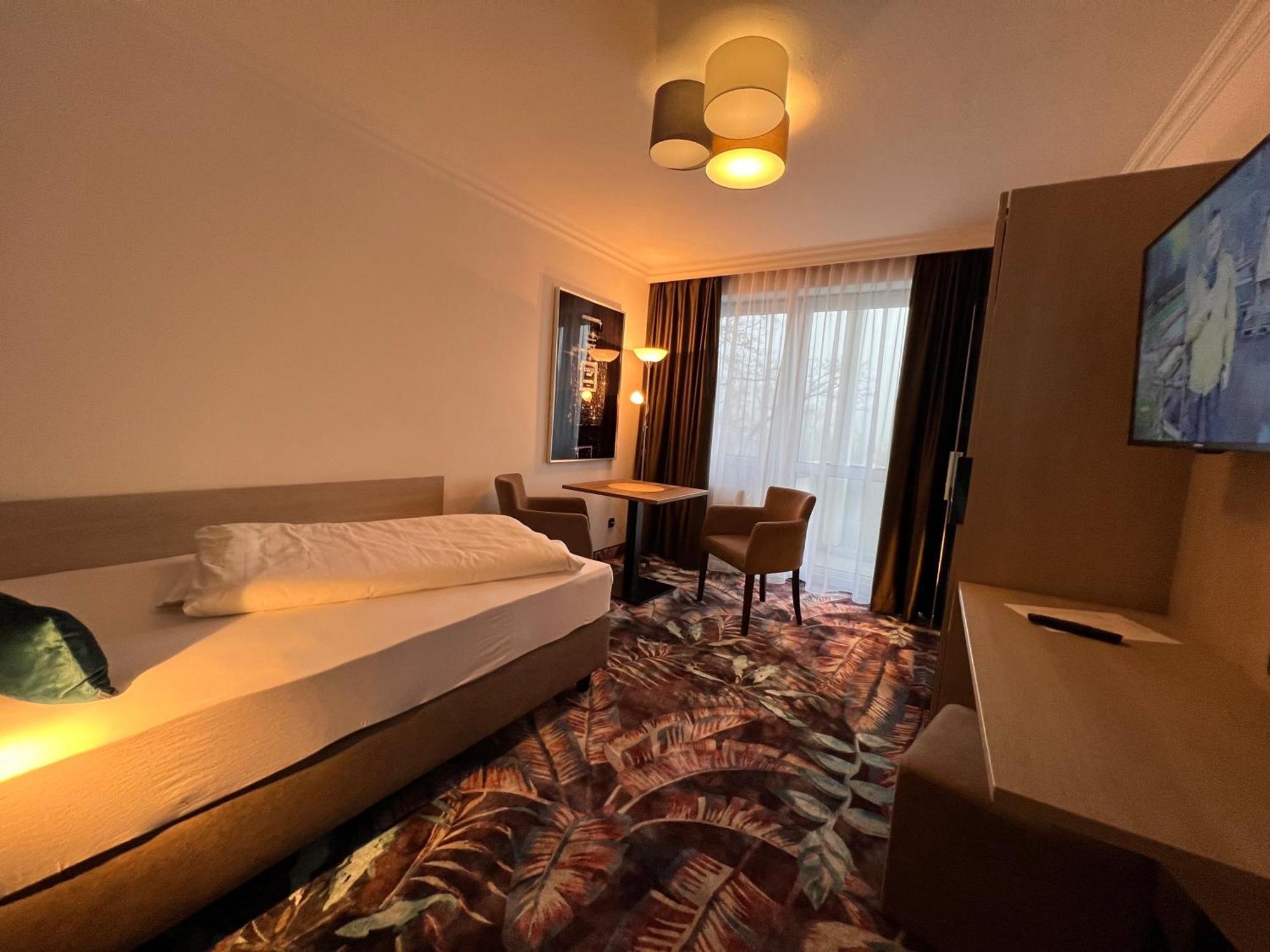 Appartementhotel Cura Bad Fuessing Exterior foto